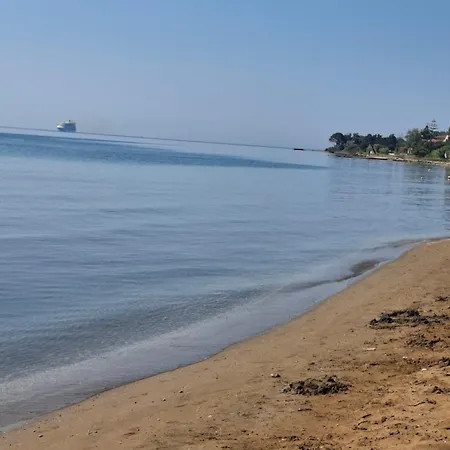 Дом отдыха Angie's Ликсури